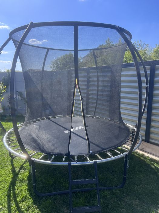 Trambulina adulti si copii