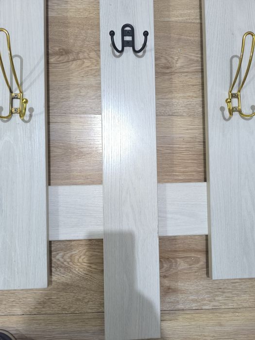 Продам вешалки новые