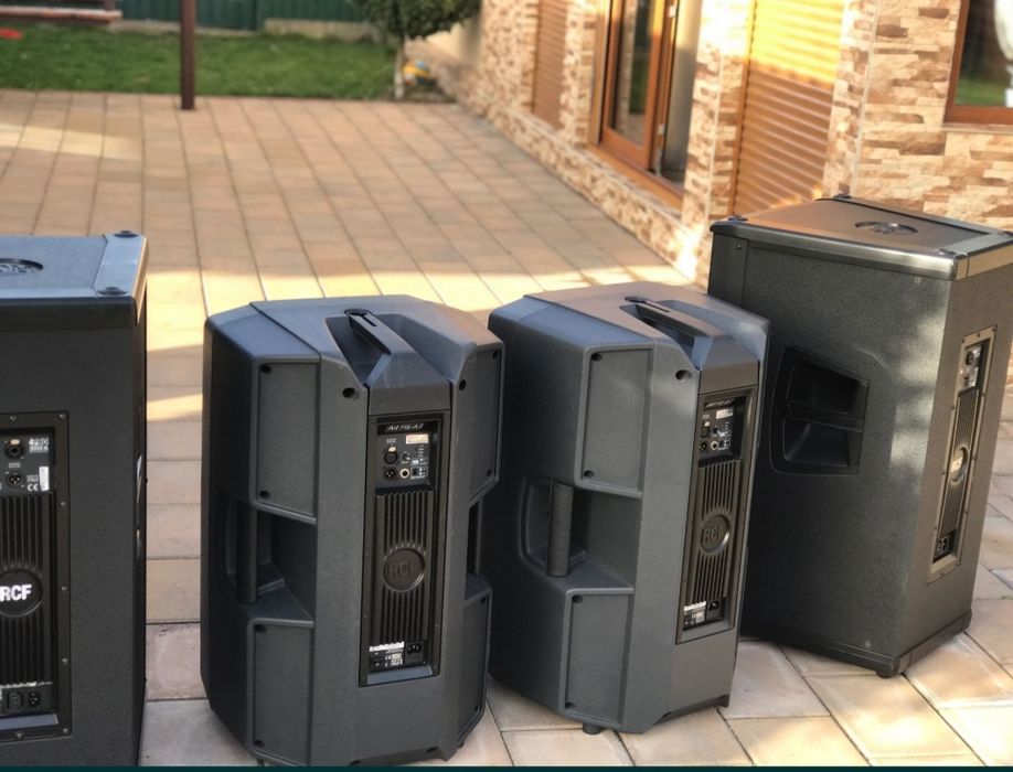Rcf 4pro3003a yamaha dsr 115,jbl eon 615