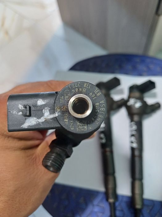 Injector 2.0 tdi CFF CFG  Volkswagen VW Golf 6 [2008 - 2015]