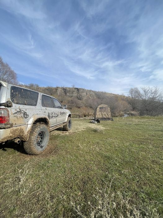 Тойота Hilux Surf Toyota