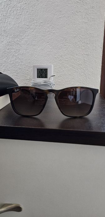 Дамски слънчеви очила