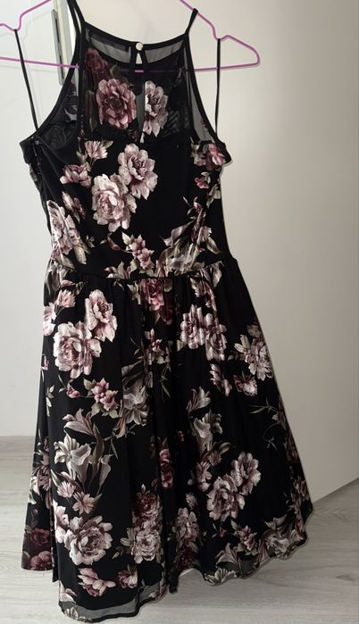 Rochie Mohito.