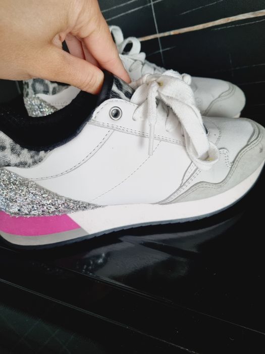 Дамски маратонки geox