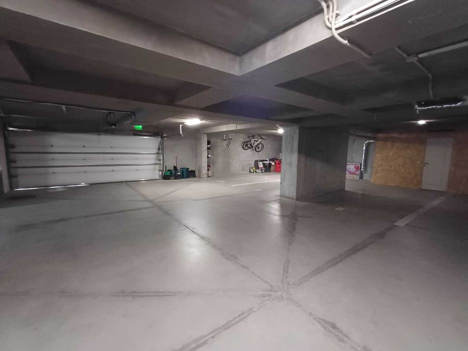 Apartament 2 camere, 68mp + garaj/parcare + boxa