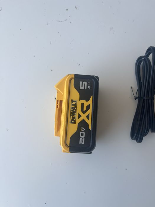 Fierastrau Pendular DeWalt DCS334B