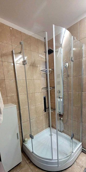 Garsonieră renovată 36 mp, balcon închis, 5 min metrou Obor