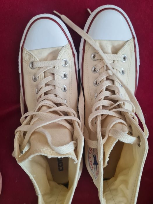 Tenisi Converse  mărimea 40