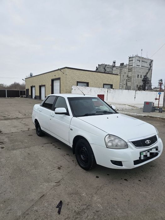 Продам ладу приору 2