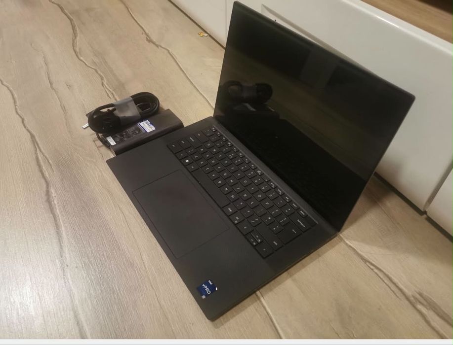 Dell precision 5570 4k UHD