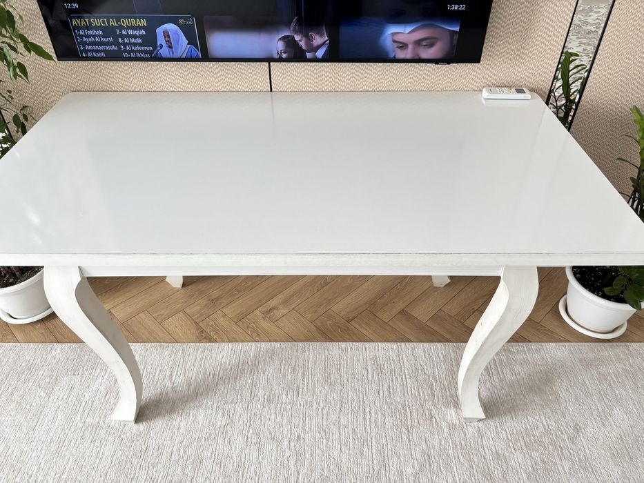 Продам стол кухонный, срочно! 30к окончательно