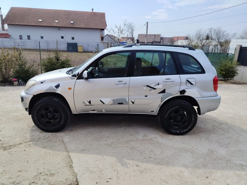 Toyota RAV 4 an 2001 Biharia • OLX.ro