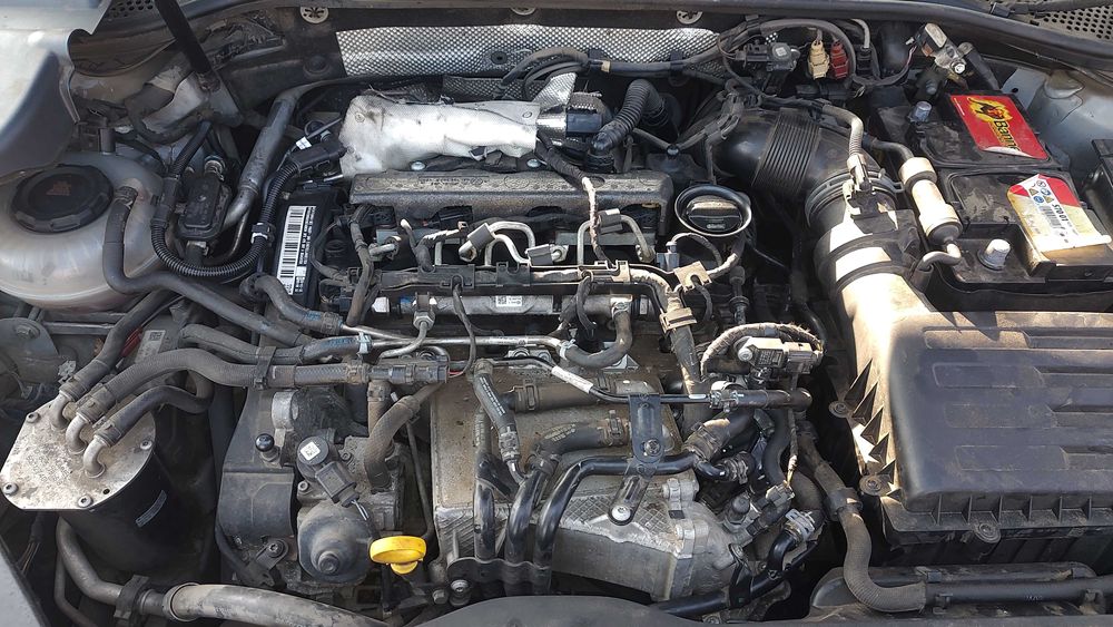 Dezmembrez passat b8 2019 motor 2.0 dsg