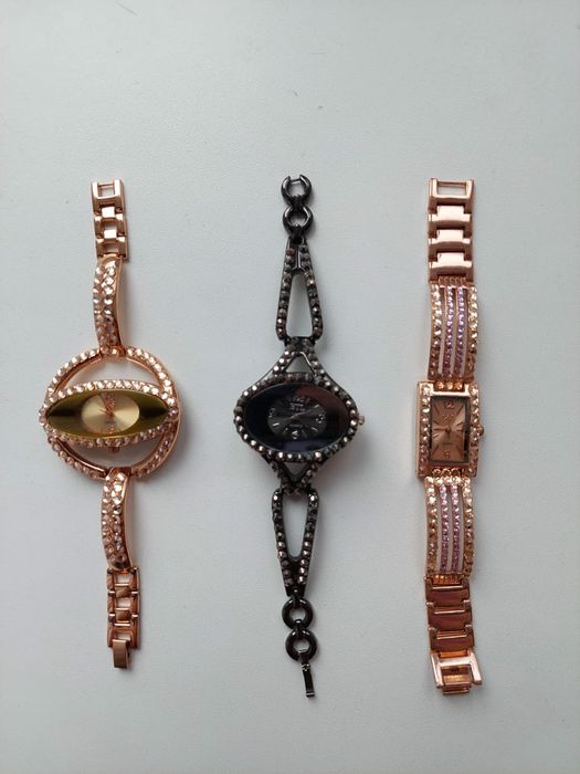 Часы  наручные !