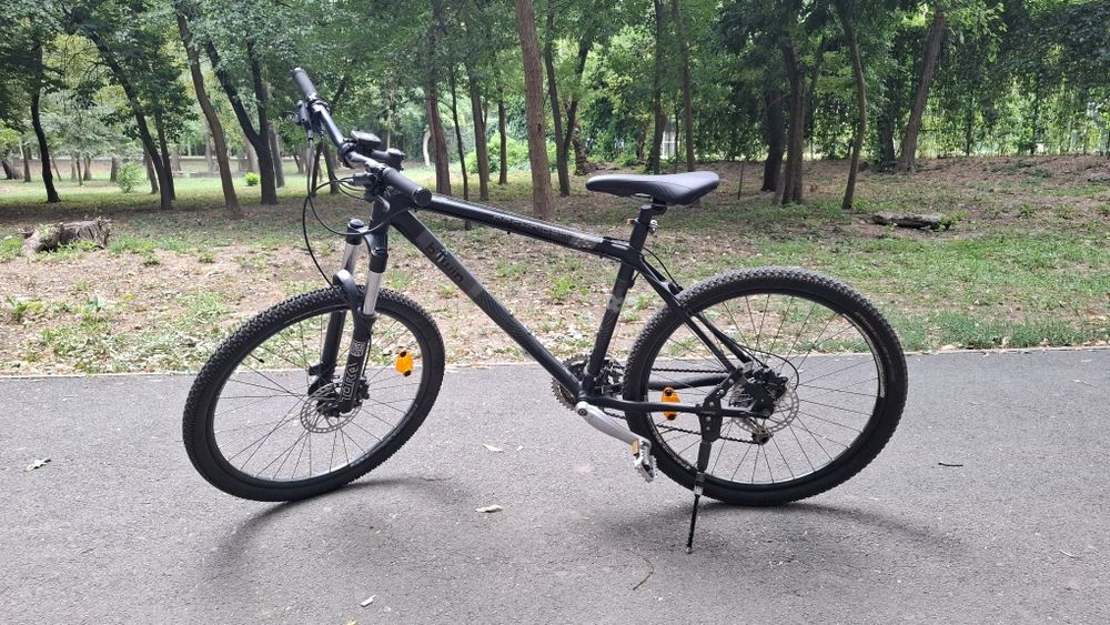 Mountain Bike Btwin Rockrider 8.1