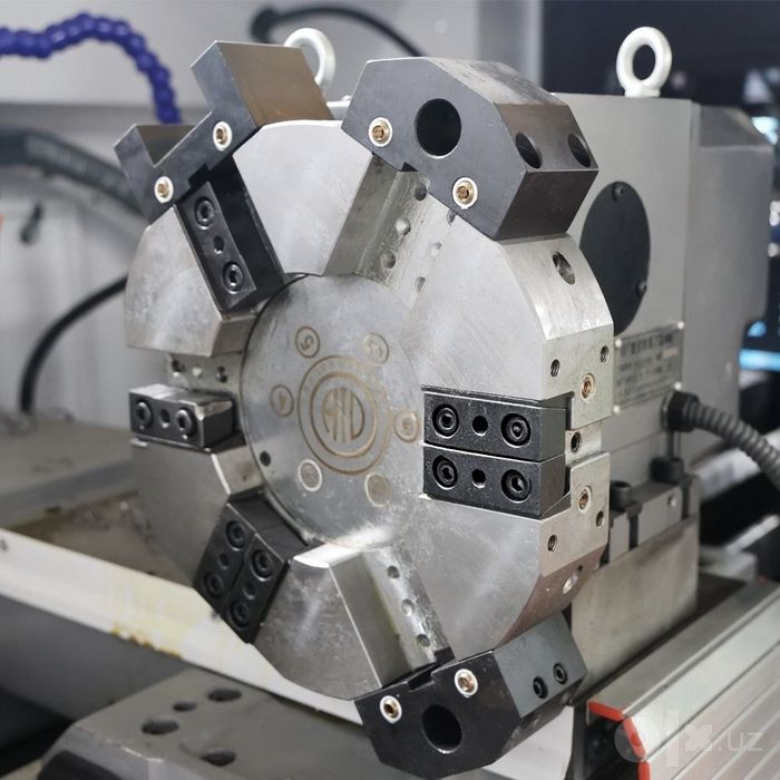Токарный станок cnc CK6150×1000