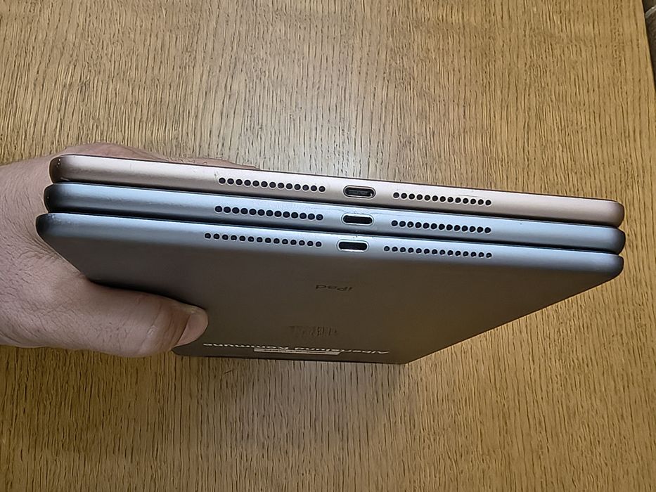 Vand Tablete - Apple iPad