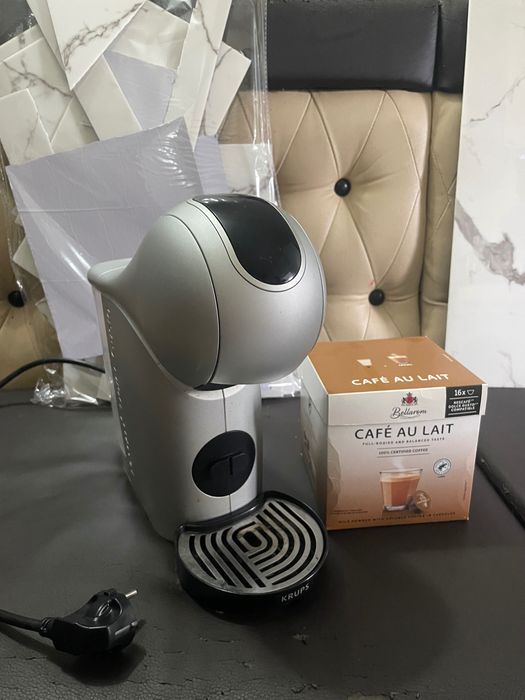Aparat de cafea Nescafe Dolce Gusto