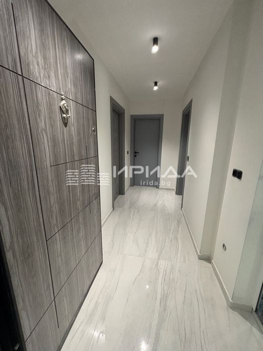 Продава се Тристаен апартамент в София, Център - 102 кв.м за 1640 €/кв.м - Снимка #7