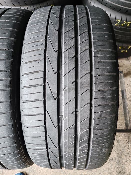 2 anvelope 255 40 20
