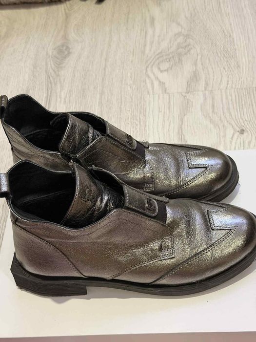 Естествена кожа боти