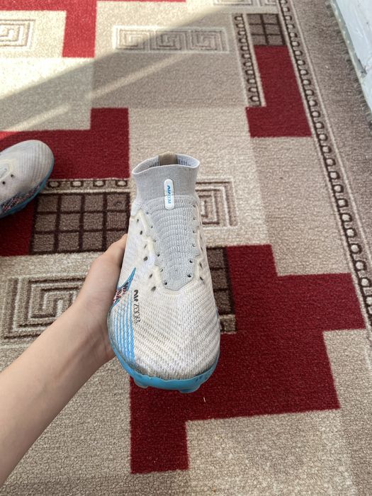 Бутсы футбольные air zoom