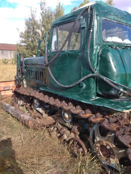 Продам трактор дт 75 бульдозер