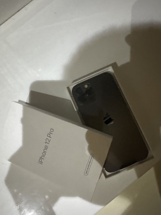 iPhone 12 Pro Серый