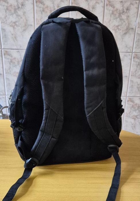 Ghiozdan școală pentru băieți, stare excelentă