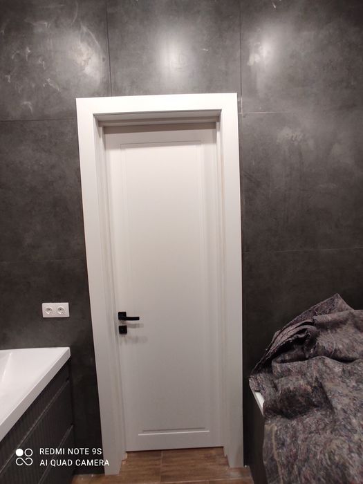 Установка  дверей