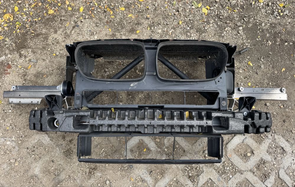 Маска/очиларка бмв х3,ф25(maska/ochilarka bmw x3,f25