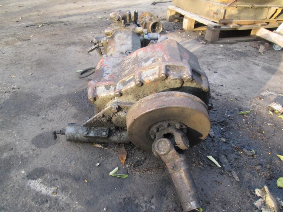 Reductor de excavator Atlas