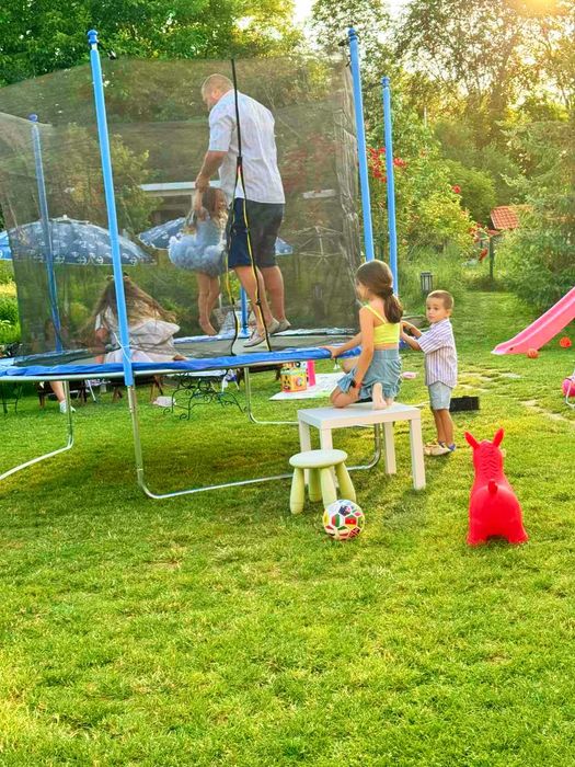 Двор под наем за рожден ден на открито, Къща за парти София зала терен