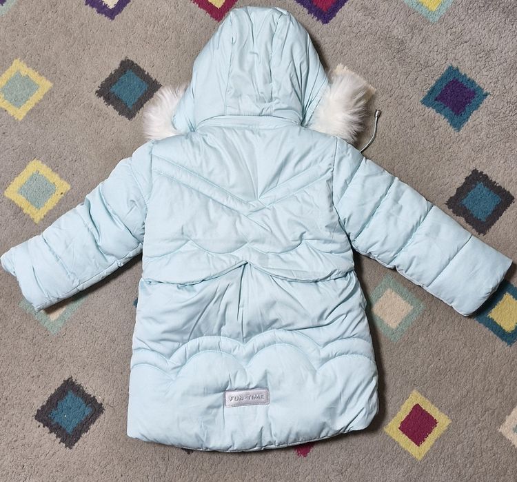 Зимняя куртка на девочку