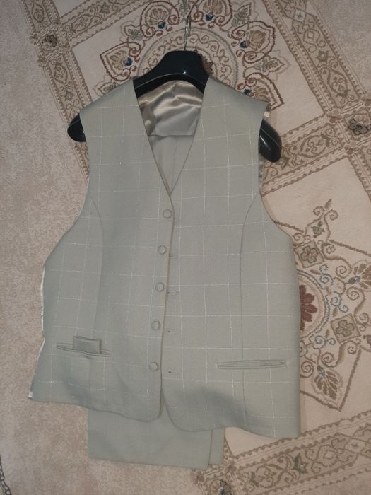 Costum nou barbatesc 52-54