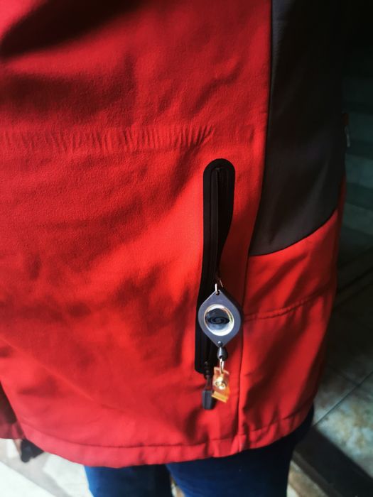 Vand geaca Salomon impermeabila stare buna