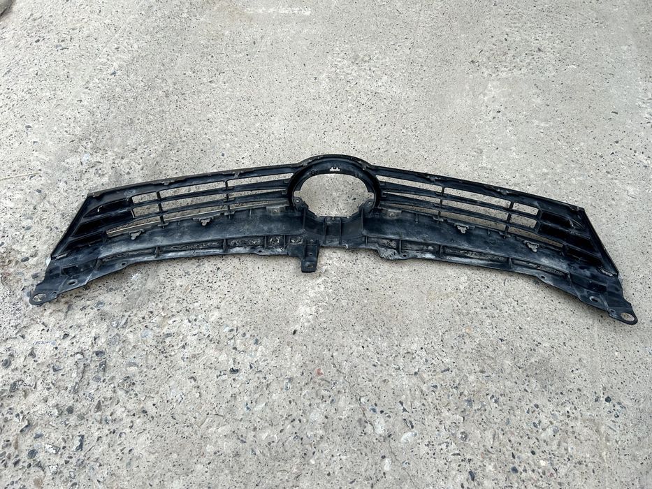 Camry 55 решетку радиатора Оригинал