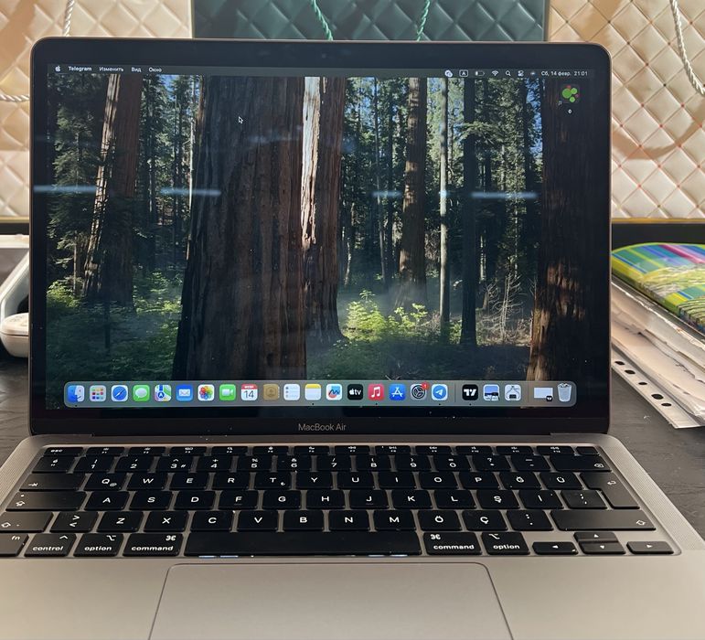 Macbook Air M1 8GB