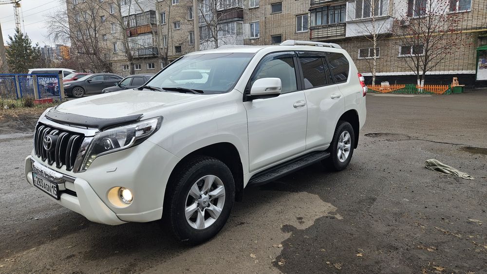 Аренда авто с водетелем