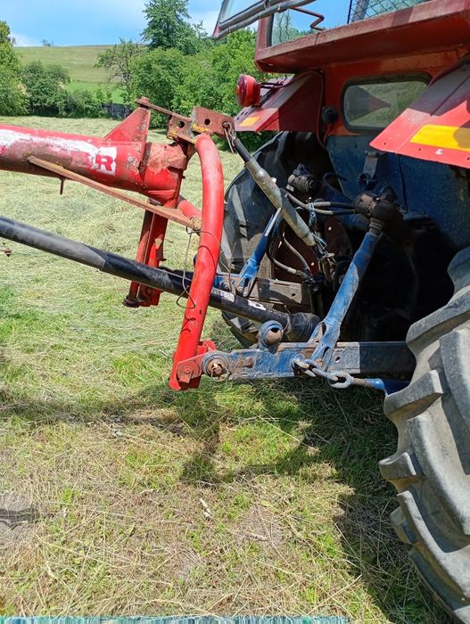 Tractor u 650.    .