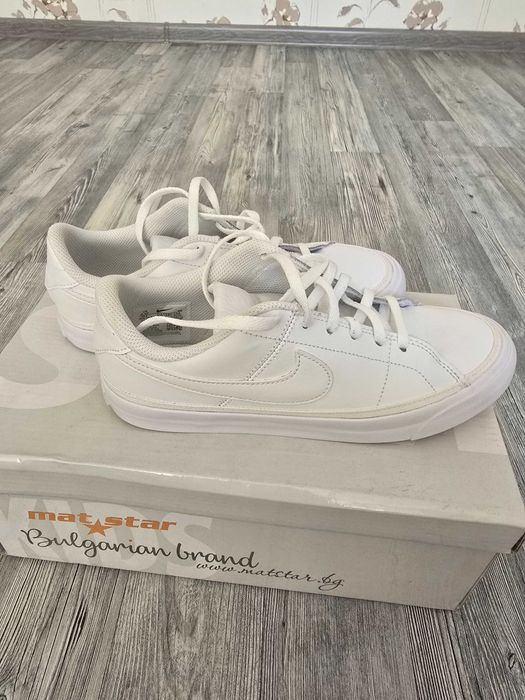 Дамски маратонки