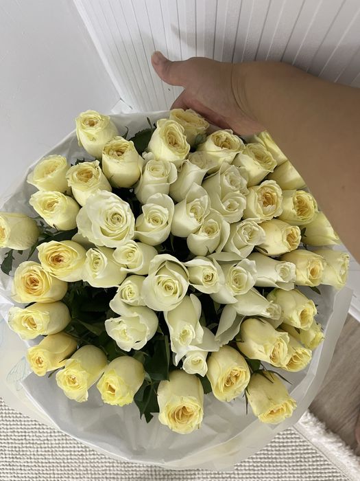 Цветы живые 51 роза