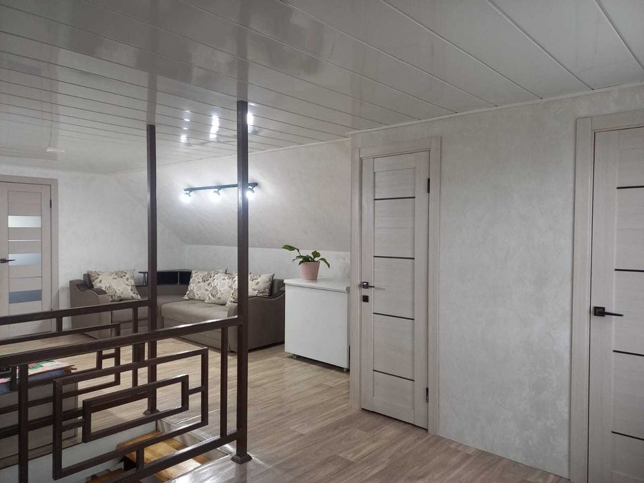 Продам дом мансардного типа в Рабочем