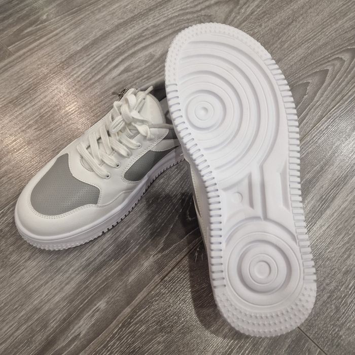 Продам кроссовки sursil ortho!