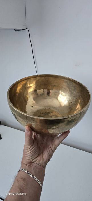 7 Boluri tibetane create manual din 7 metale