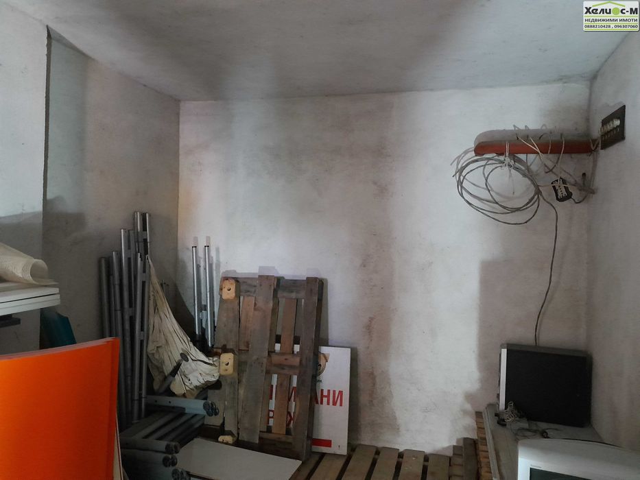 Магазин в гр.Монтана, ж.к.Младост-2