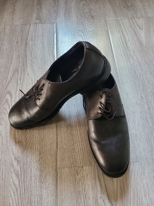 Продам мужские туфли