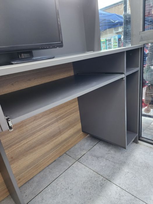 Здаётся площадь в помещении под Ремонт Сотовых,И Ремонт компьютеров