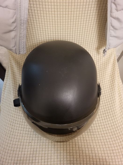 Каска новая, для мото/вел