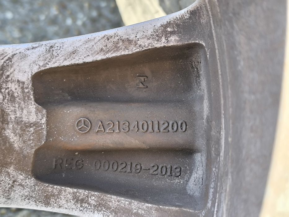 17 цола джанти с гуми за Mercedes E-class W213